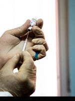 مرحله دوم واکسیناسیون کرونای سالمندان لرستان ۲۴ فروردین انجام می‌شود