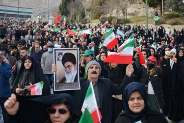 راهپیمایی مردم غیور لرستان در جشن انقلاب