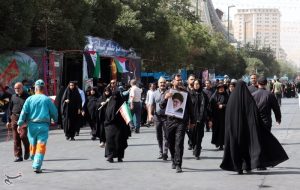 پیادهروی حرم تا حرم خرمآباد در روز اربعین پیادهروی حرم تا حرم خرمآباد در روز اربعین