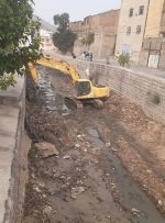 آغاز عملیات لایروبی و ساماندهی رودخانههای کرگانه خرمآباد در محدوده نگارستان آغاز عملیات لایروبی و ساماندهی رودخانههای کرگانه خرمآباد در محدوده نگارستان